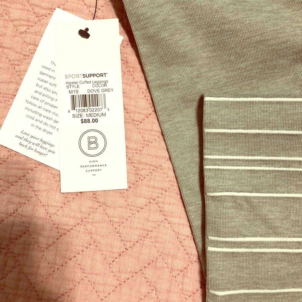 Blanqi grey and white leggings. NWT